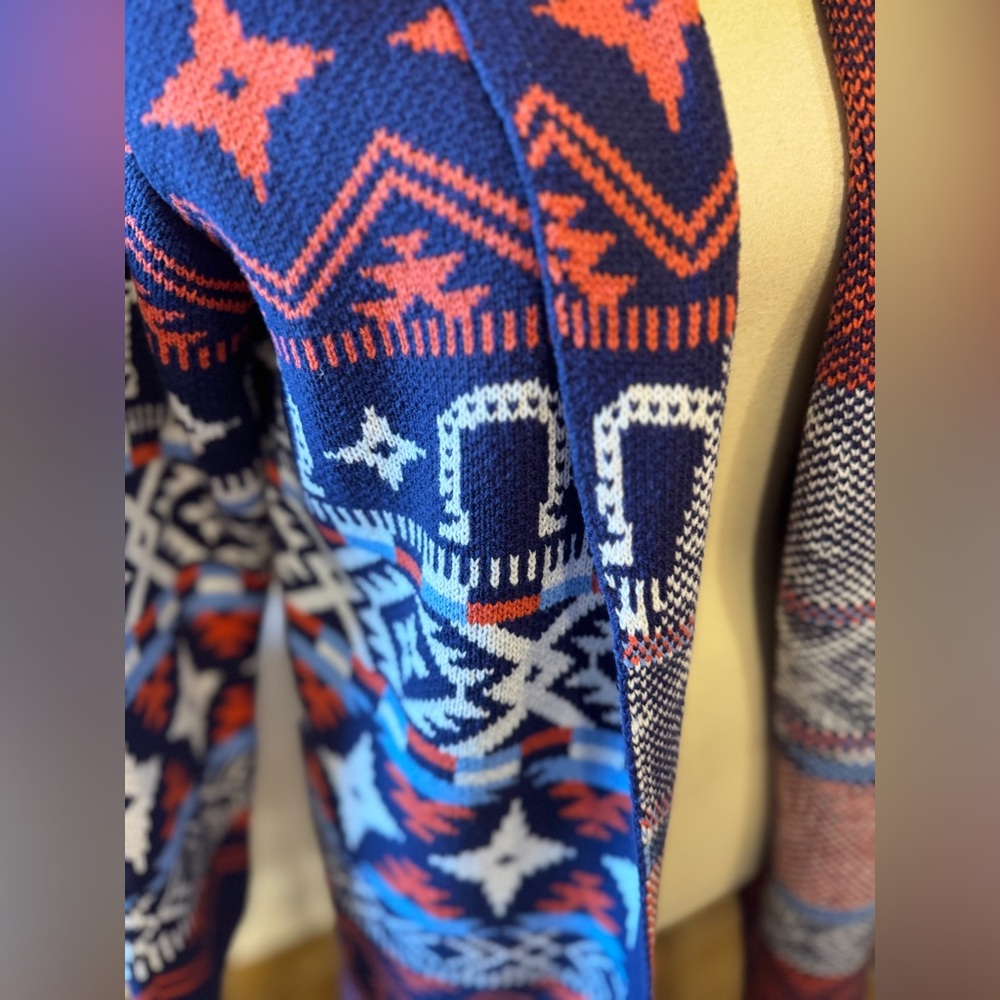 NWT Lucky Brand Geometric Navy and Red Cardigan with horse shoes size large - Picture 4 of 10